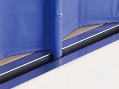 下部埋め込みレール